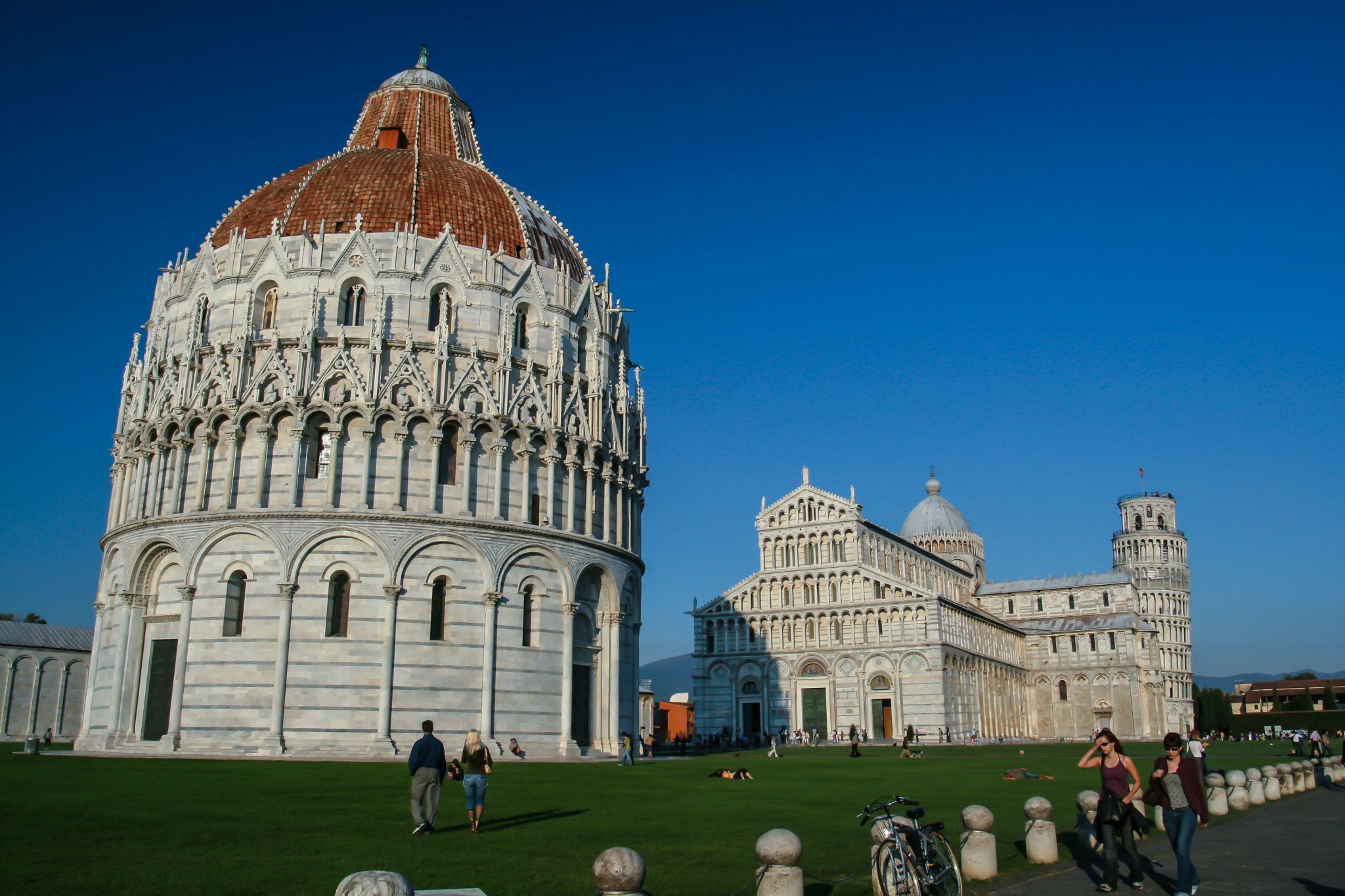 Pisa Piazza dei Miracoli, Italy
