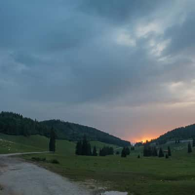 Road to Glavoi, Romania