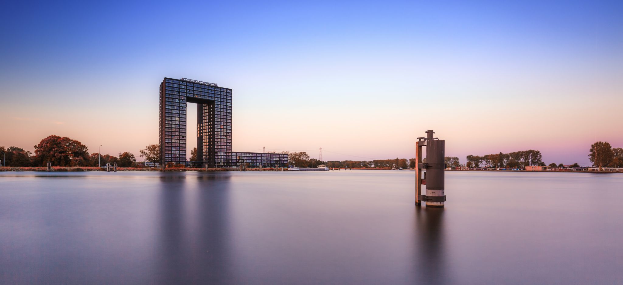 Tasman Toren, Netherlands