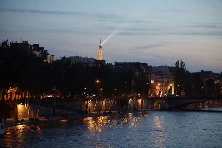 Art Bridge in Paris (Pont des Arts)