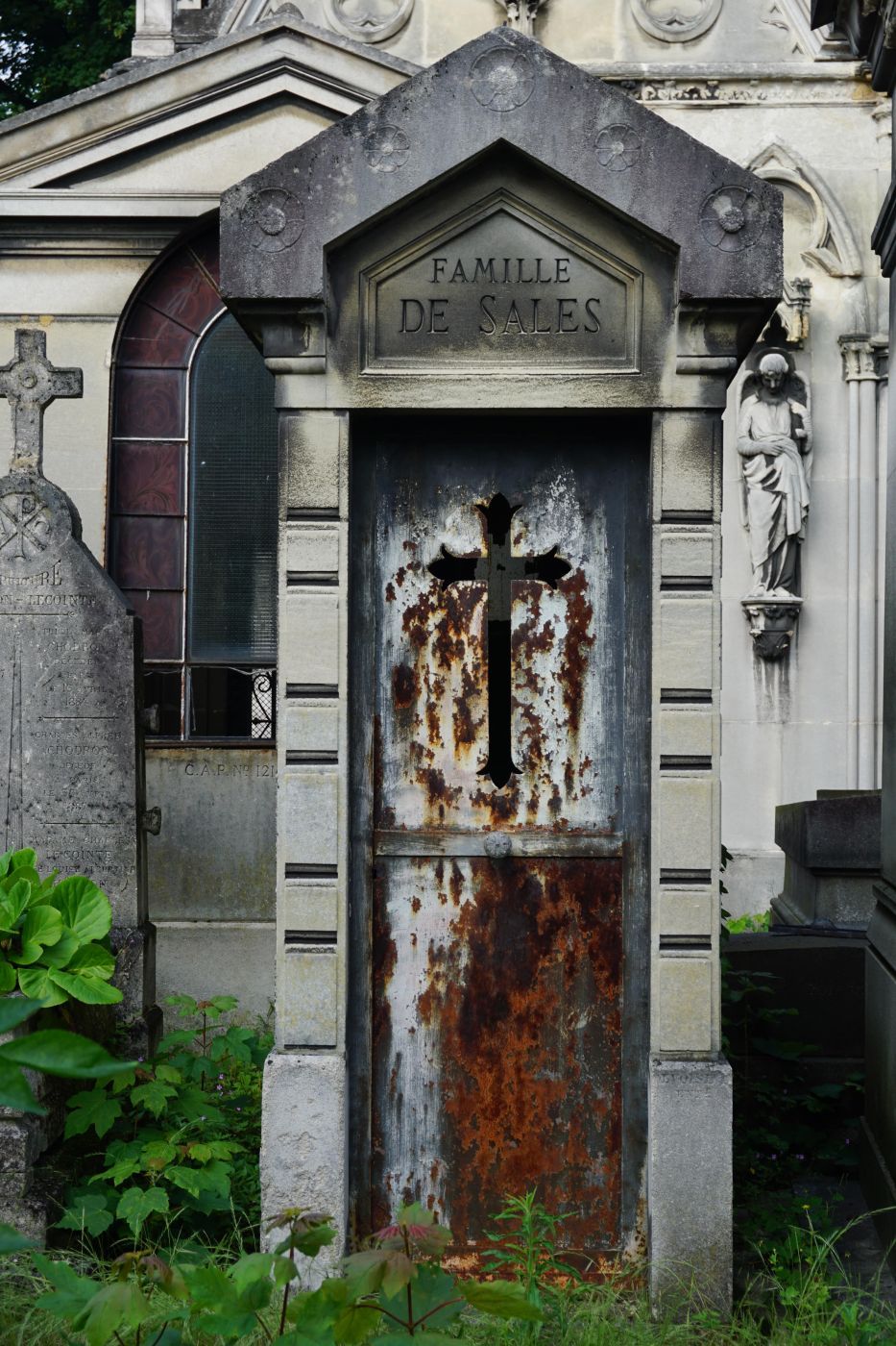 Père Lachaise Cemetery, France