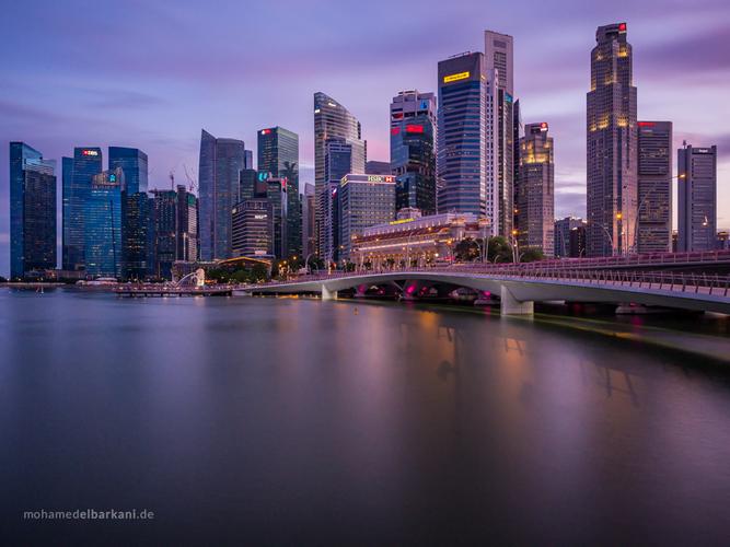 Singapore Skyline | Jubilee Bridge