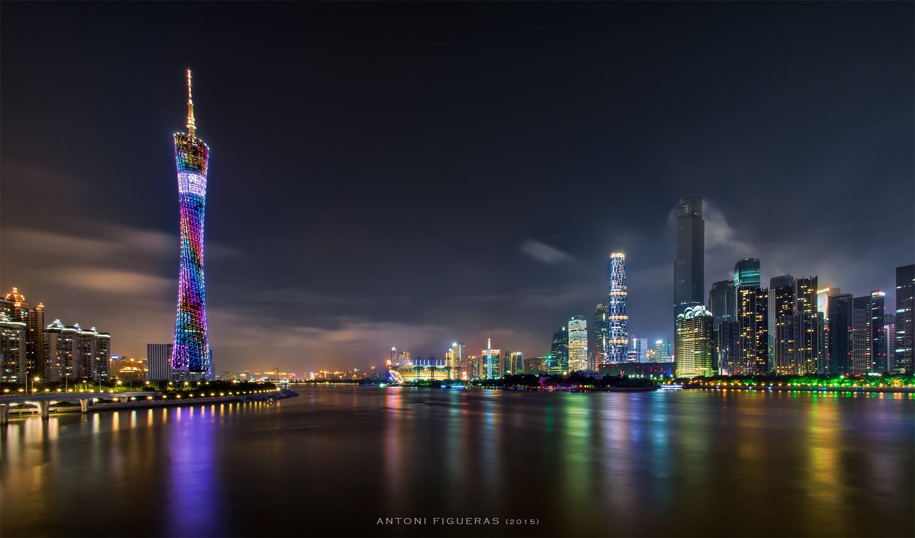 The Pearl River , Guangzhou, China