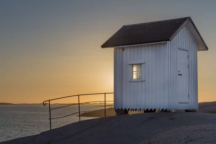 Valboholmen island