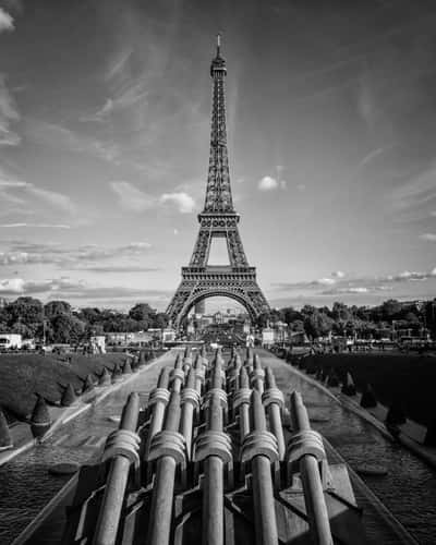 Fontaine du Trocadéro & Eiffel Tower, Paris France