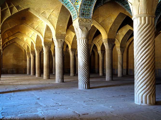 Vakil Mosque