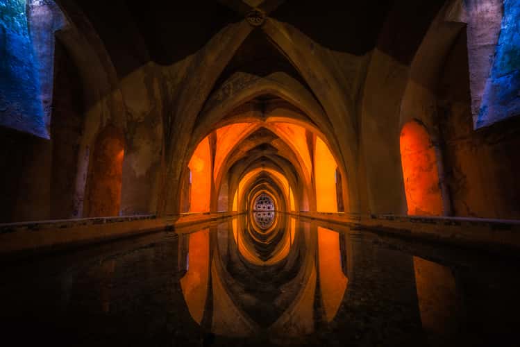 Baños de Doña María de Padilla, Seville