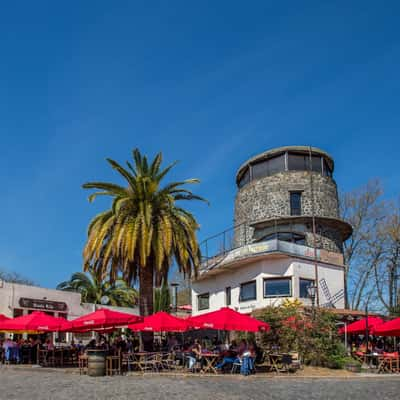 El Torreón, Uruguay