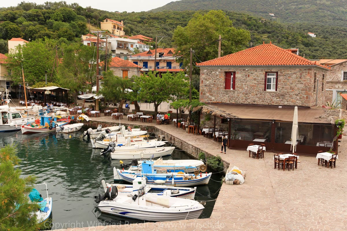 Hafen von Skala Sikaminéas, Greece