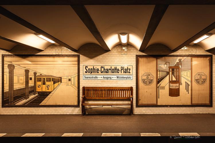 Sophie-Charlote Platz, Berlin