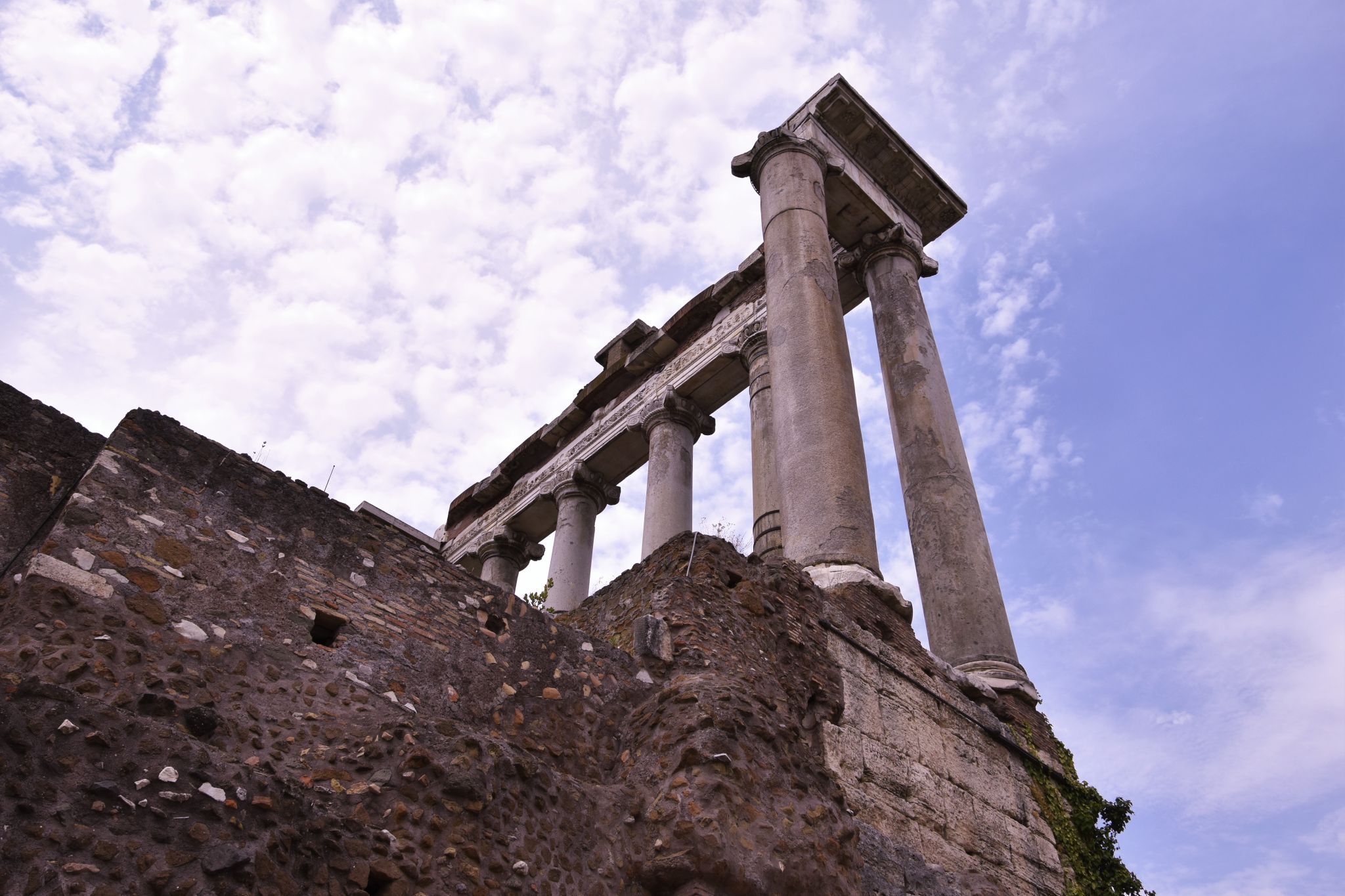 Templo de Saturno, Italy