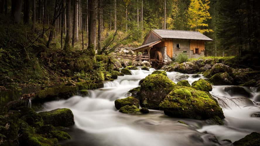 Old mill at the Schwarzbach in Golling (Austria)