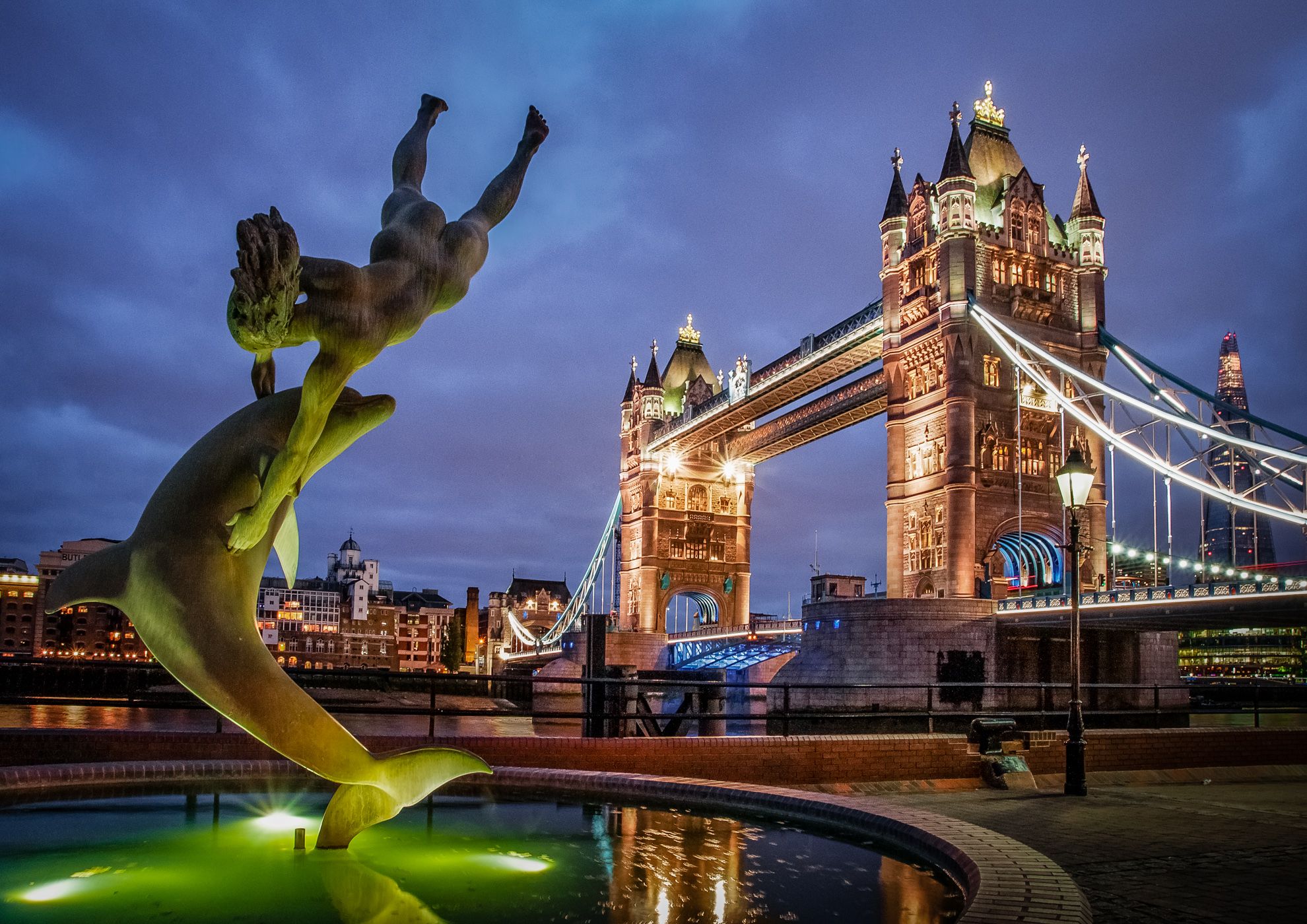 Girl & Dolphin Tower Bridge London, United Kingdom