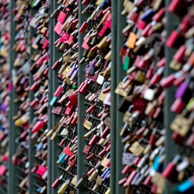 Hohenzollern Bridge with lovelocks, Germany