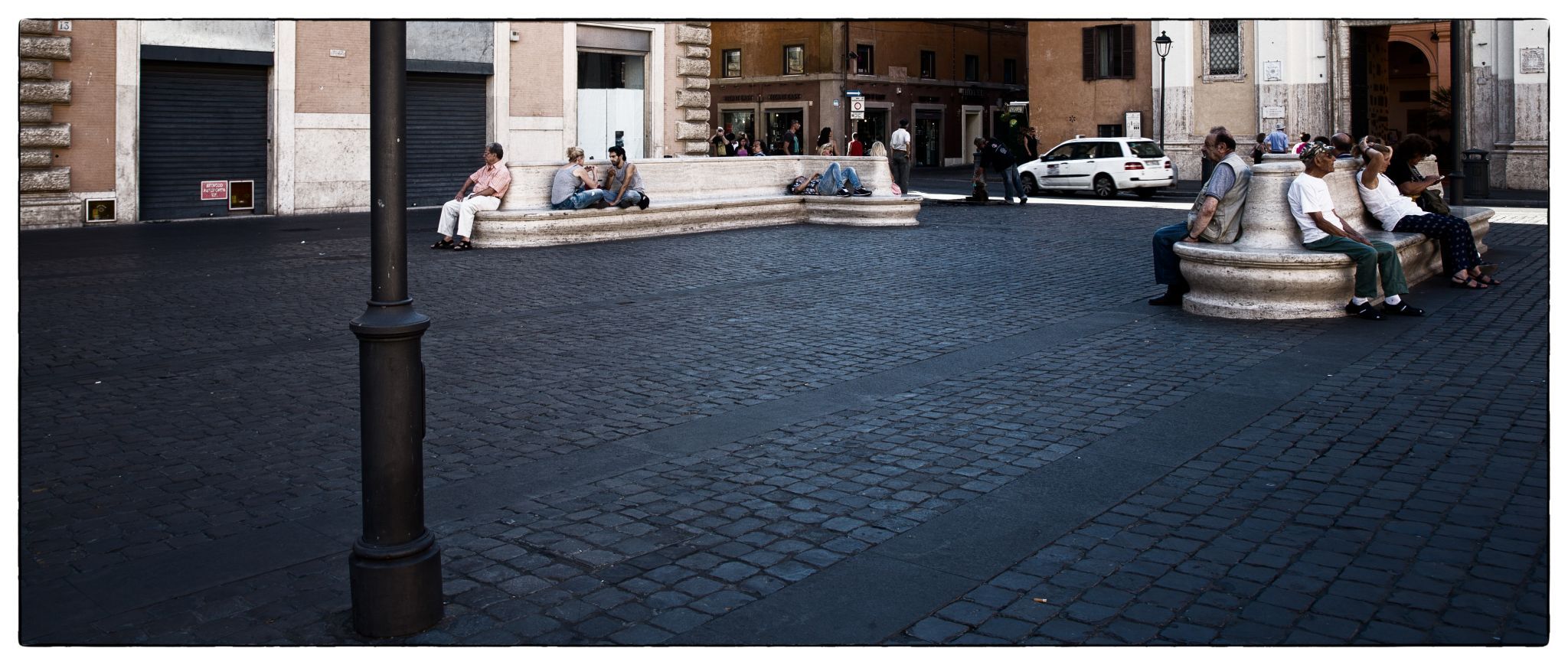Piazza di S. Silvestro, Roma, Italy, Italy