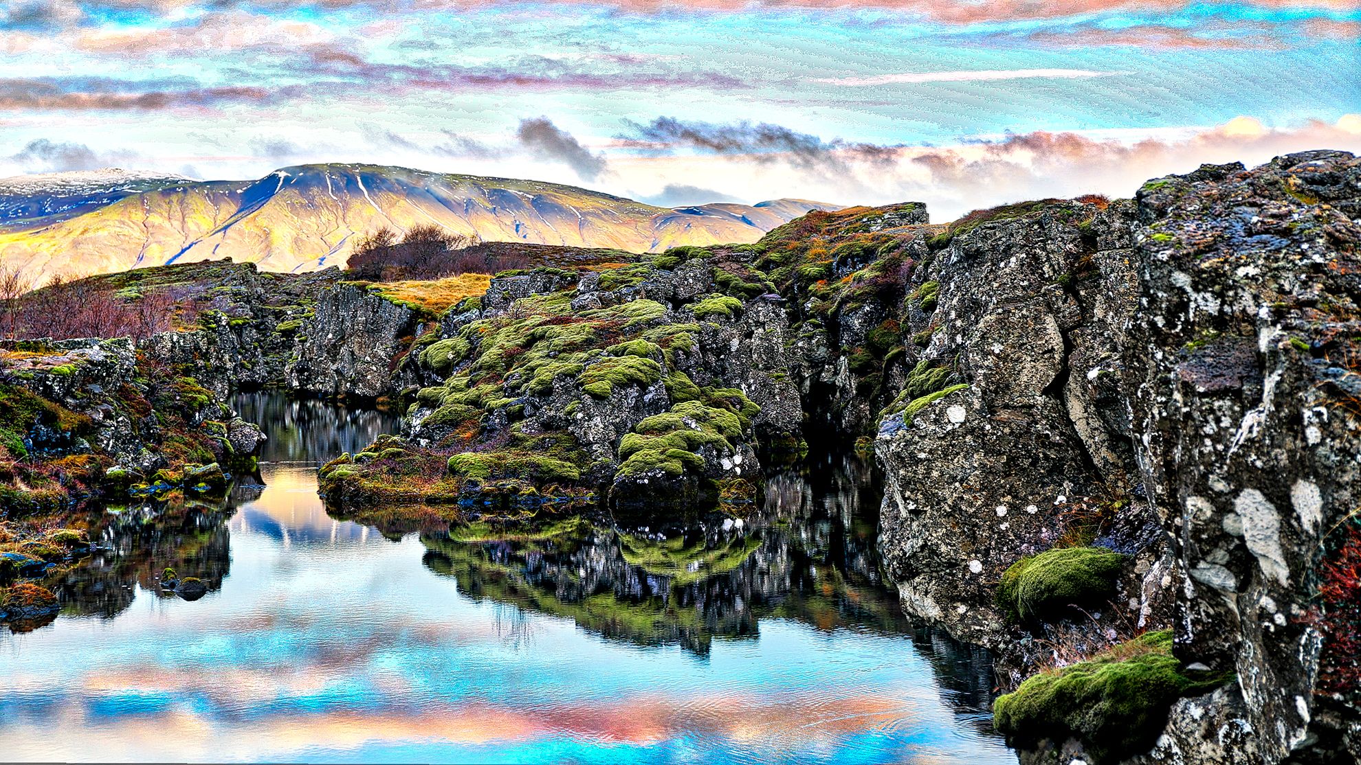 Tingvellir Lagoon, Iceland