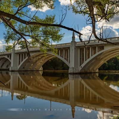 Twyckenham Drive bridge, South Bend, IN, USA