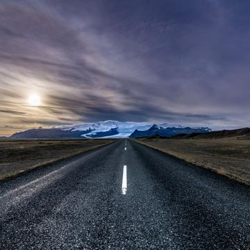 Road to the Vatnajökull, Glacier in Iceland, Iceland