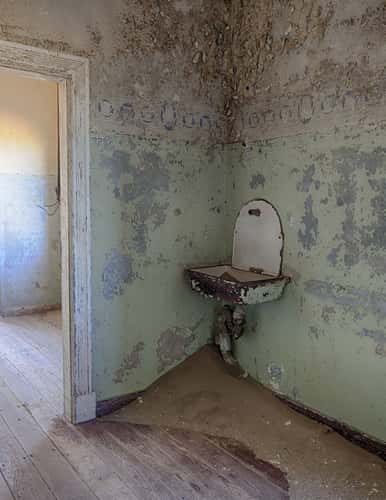 There's beauty in dilapidation.