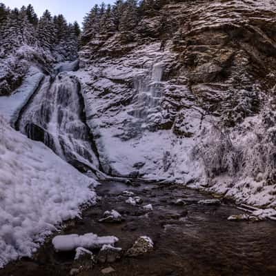 Winter waterfall, Romania