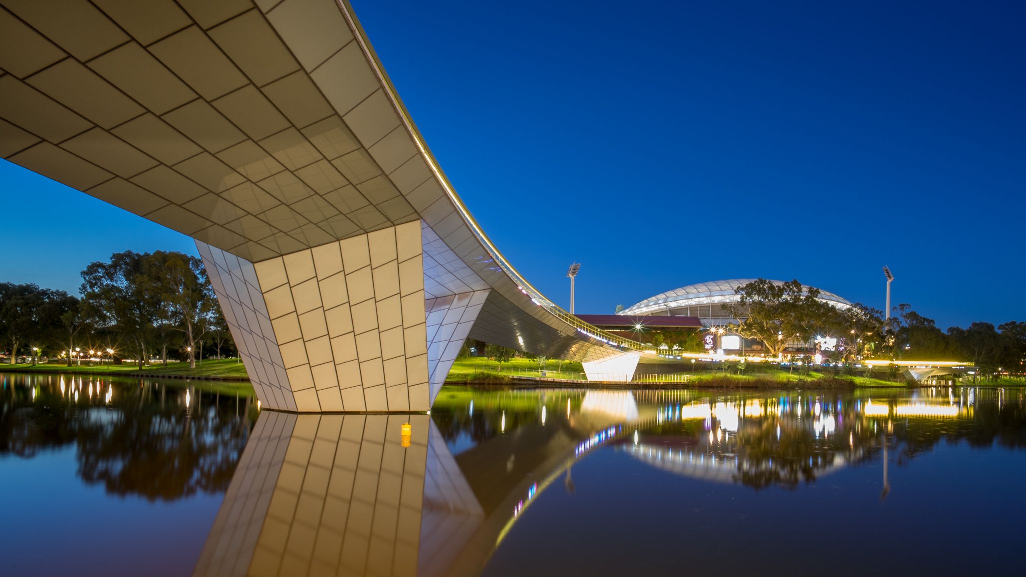 Adelaide Oval, River Torrens and footbridge, Australia