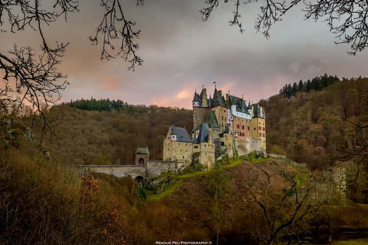 Eltz Castle from the side