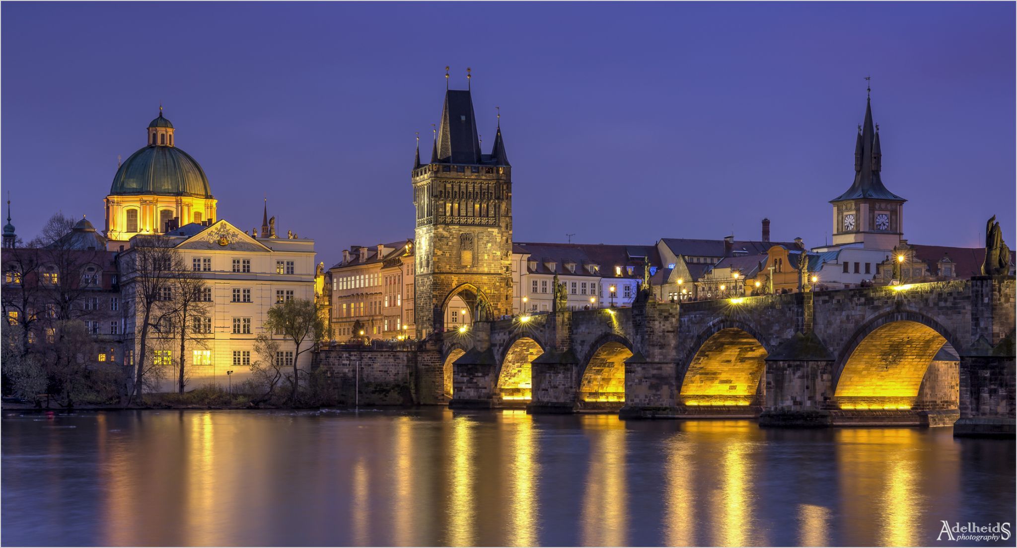 Charles Bridge and Royal Castle, Praque, Czech Republic