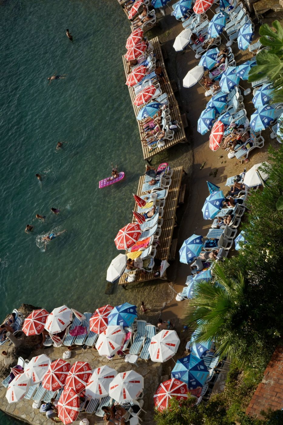 Crowded beach, Turkey (Türkiye)