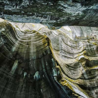 Maligne Canyon - From below, Canada