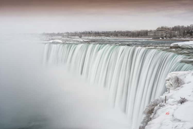 Sunrise at the Niagara Falls