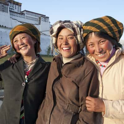 Three friends, China