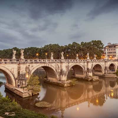 Bridge of angels, Italy