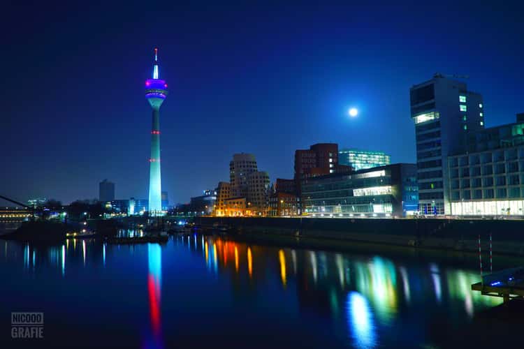 Rhine Tower, Düsseldorf