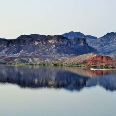 Lake Havasu - Friendly Island, USA