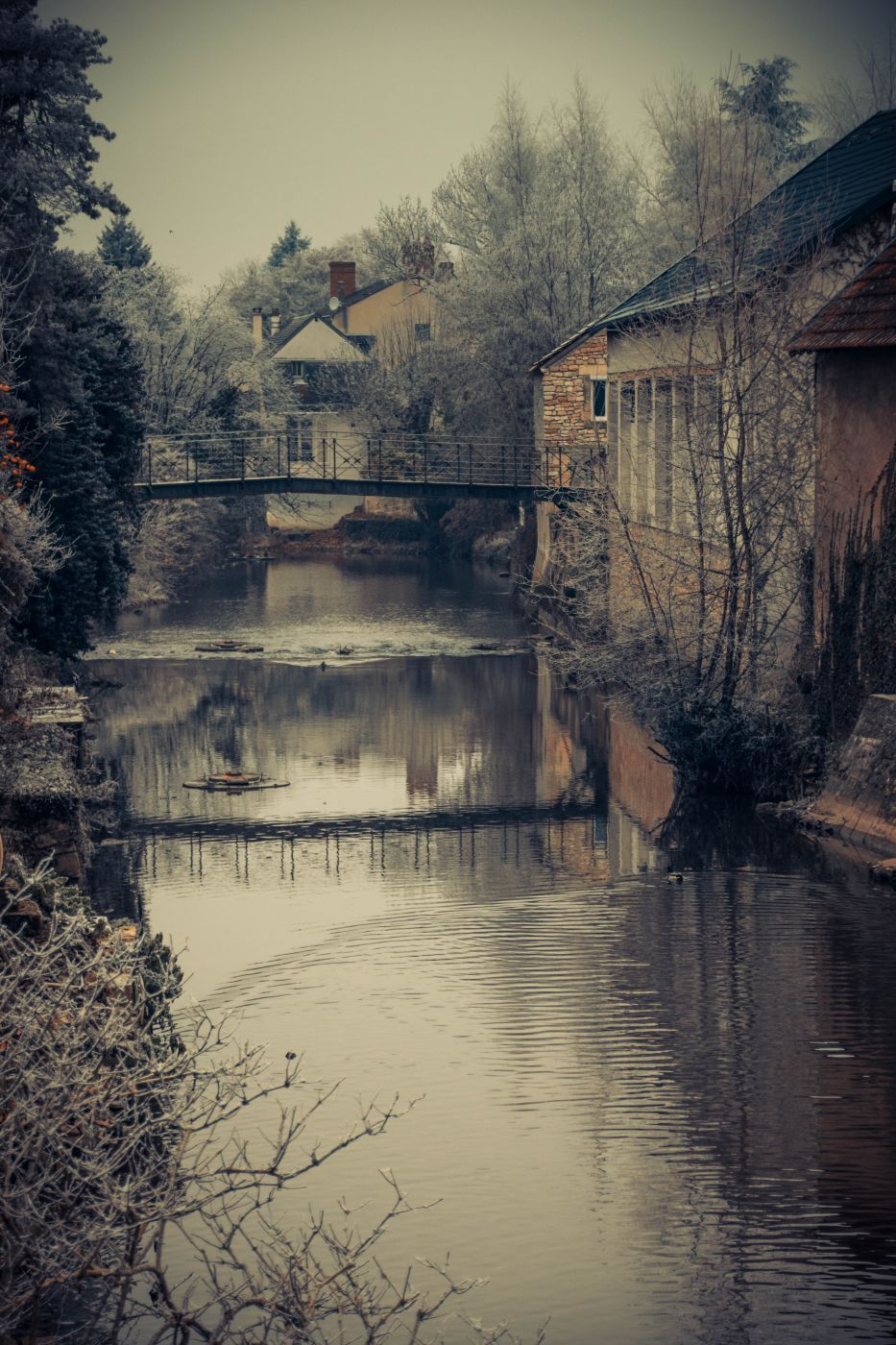 Little bridge on the Marmande river, St Amand Md, France, France