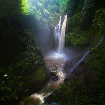 Aling-Aling Waterfall, Indonesia