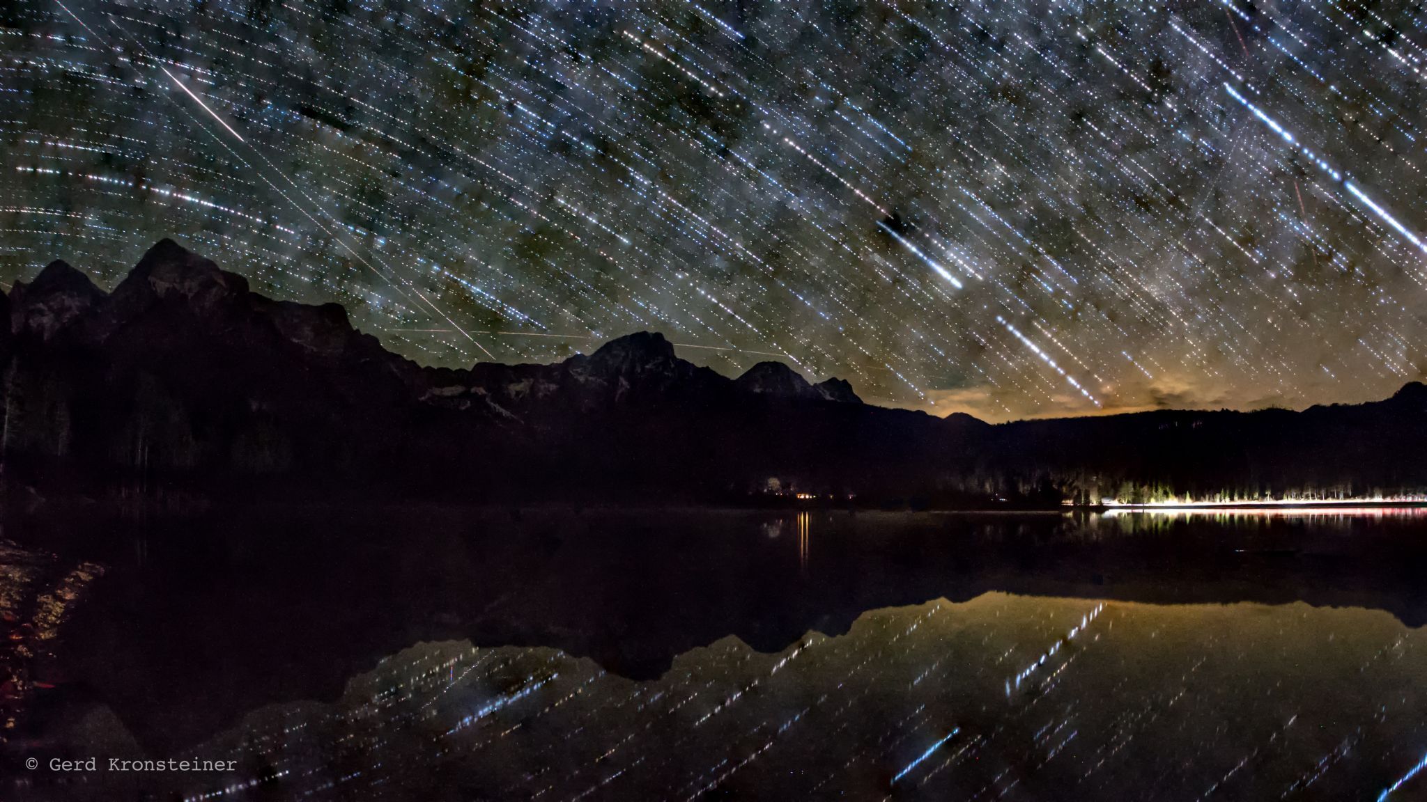 Almsee - Startrails, Austria