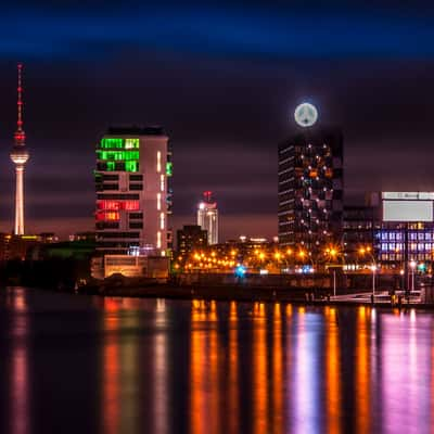 View over Berlin city center from Oberbaumbrücke, Germany