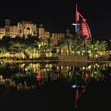 Burj Al Arab and the waterways of Souk Madinat, Dubai, UAE, United Arab Emirates