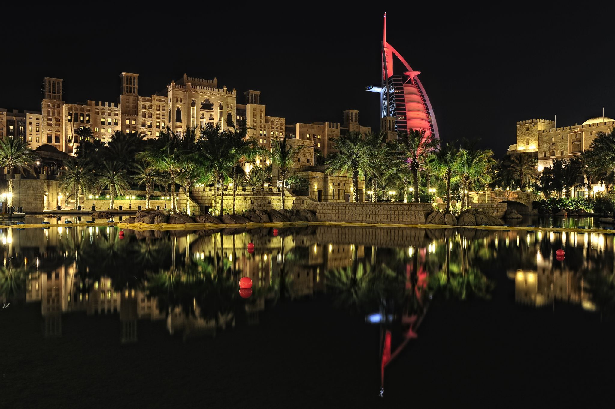 Burj Al Arab and the waterways of Souk Madinat, Dubai, UAE, United Arab Emirates