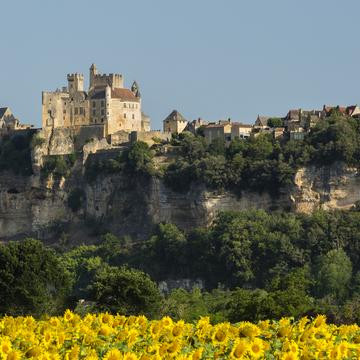Châteaux Beynac et Castelnaud, France