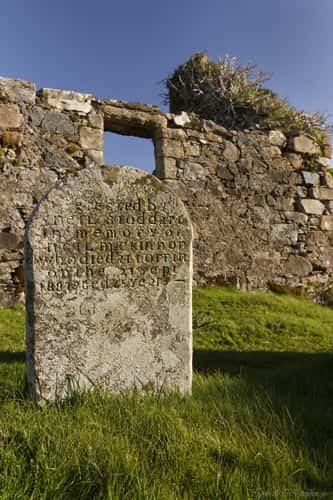 Cill Chriosd Graveyard
