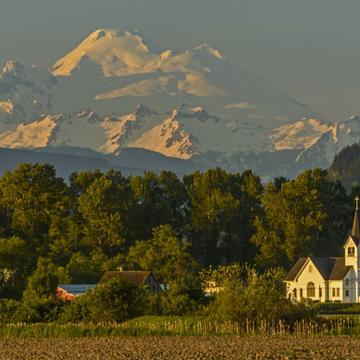 Conway Lutheran Church and Mount Baker, USA