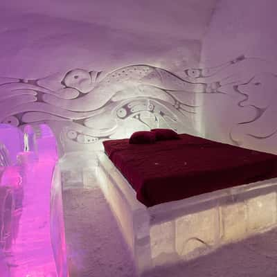 Ice Hotel, Canada