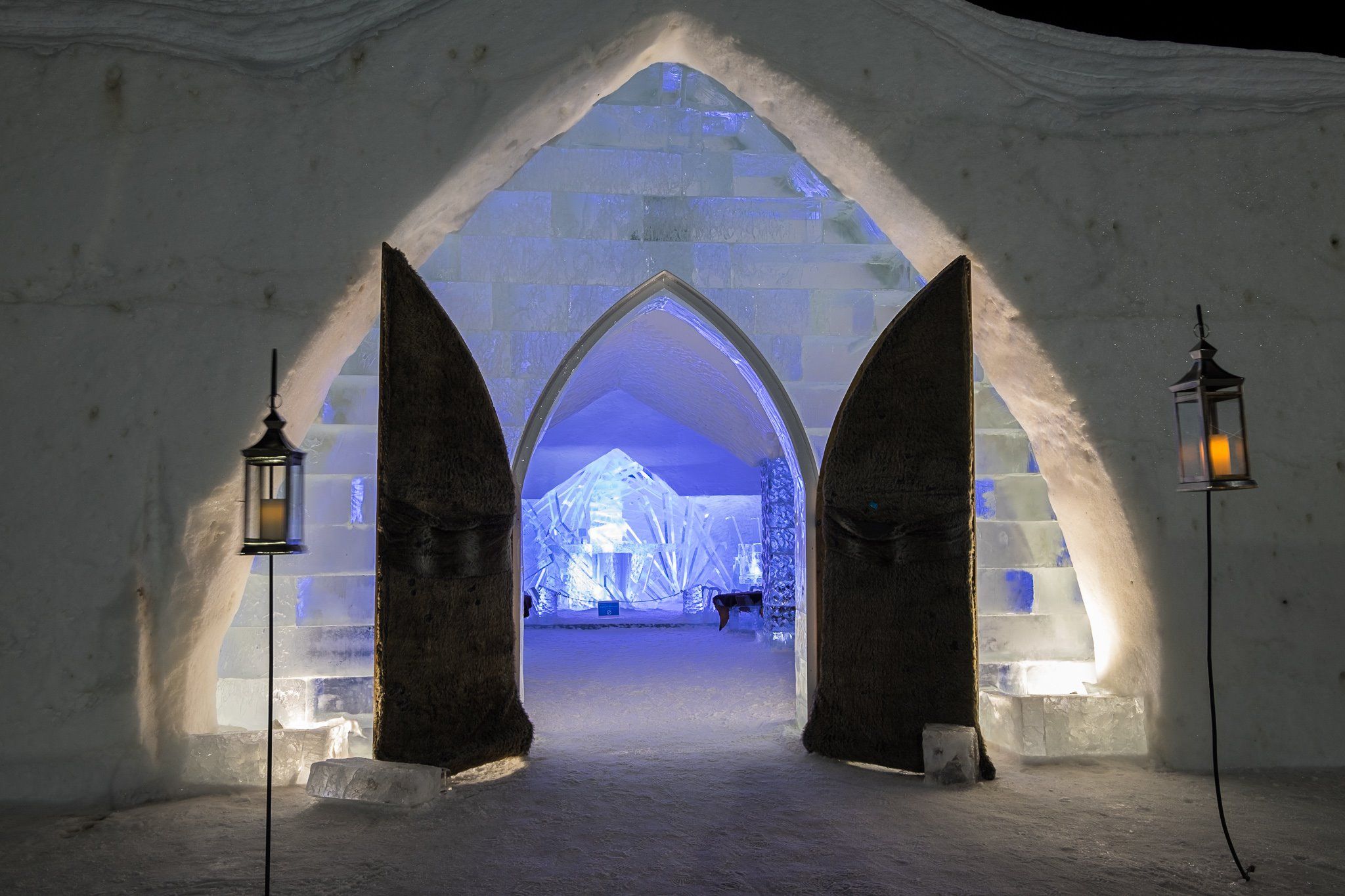 Ice Hotel, Canada