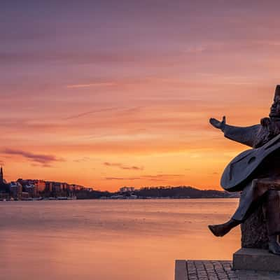 Statue of Evert Taube ,Stockholm, Sweden