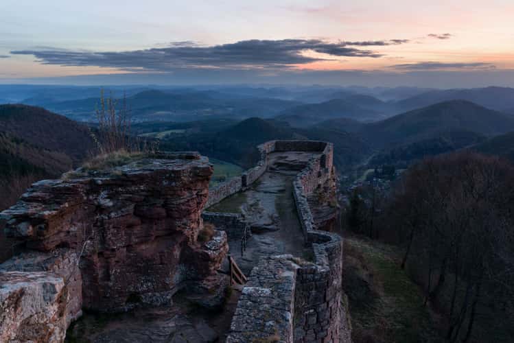 Castle Wegelnburg
