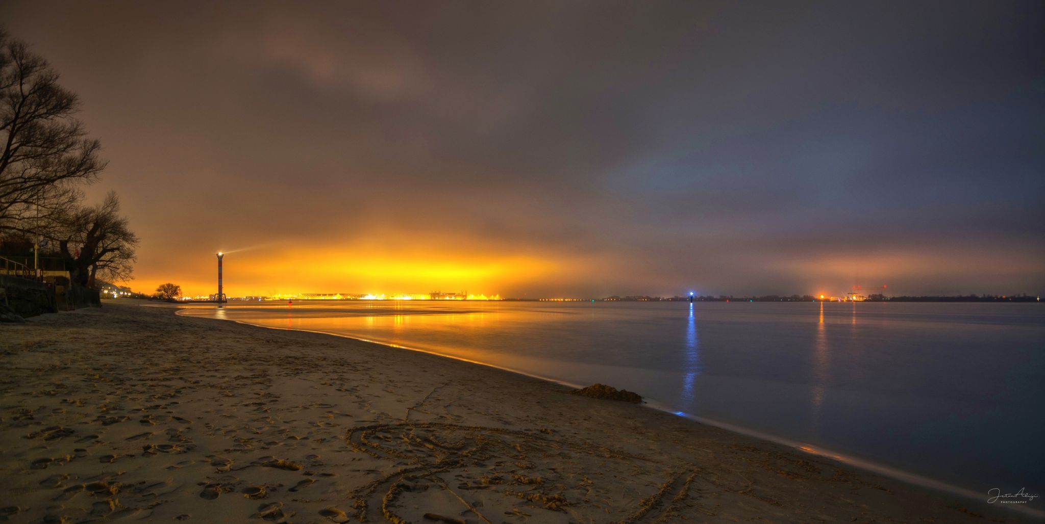 Blankenese Elbe beach, Hamburg, Germany