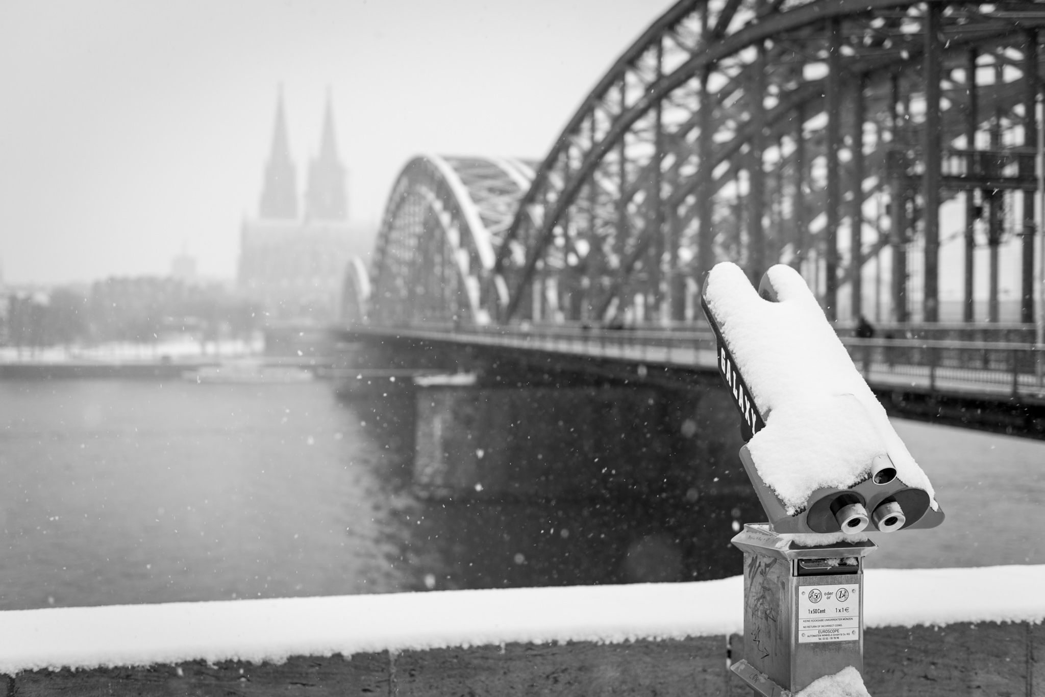 Hohenzollern Bridge with Cologne Cathedral, Cologne, Germany