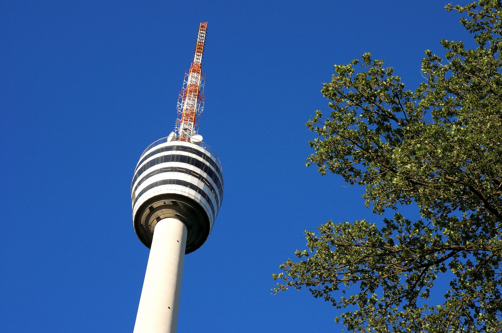 Der Verwunderlich Hochste Fernsehturm Der Usa Eine Reise In Die Hohe